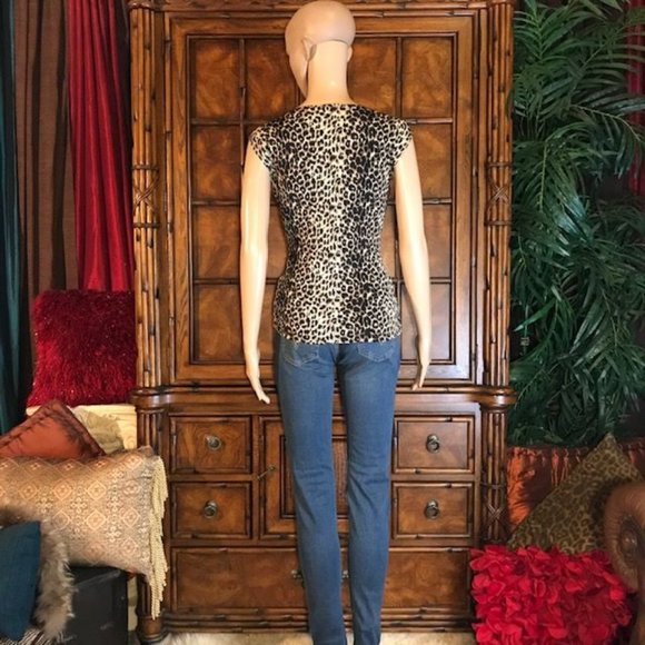 Leopard Print Drape Front Top - Picture 4 of 11